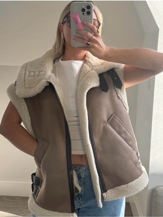 Zara Jackets & Blazers - Zara Taupe Vest